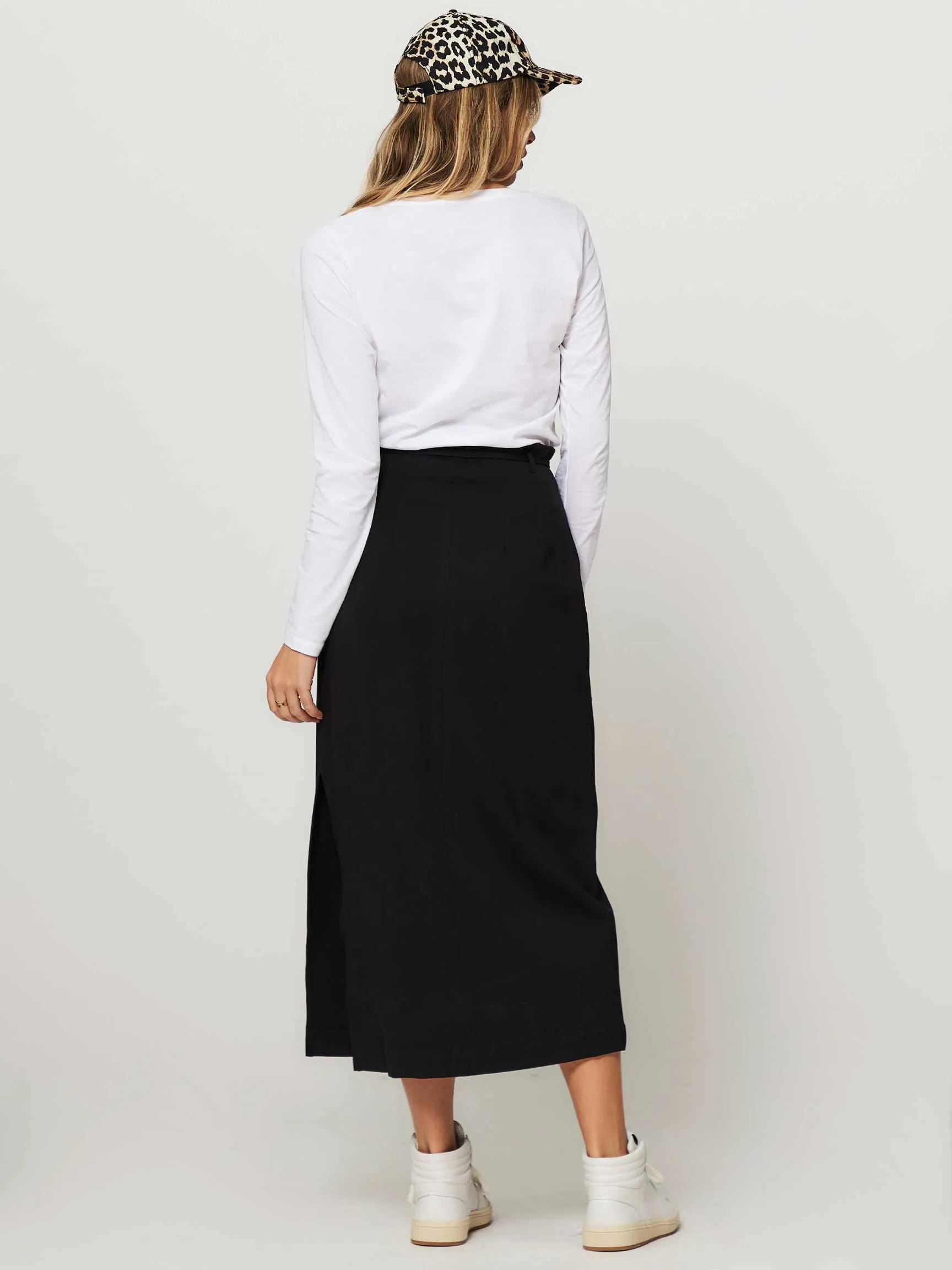 Mads Norgaard Tenna, organic cotton longsleeve