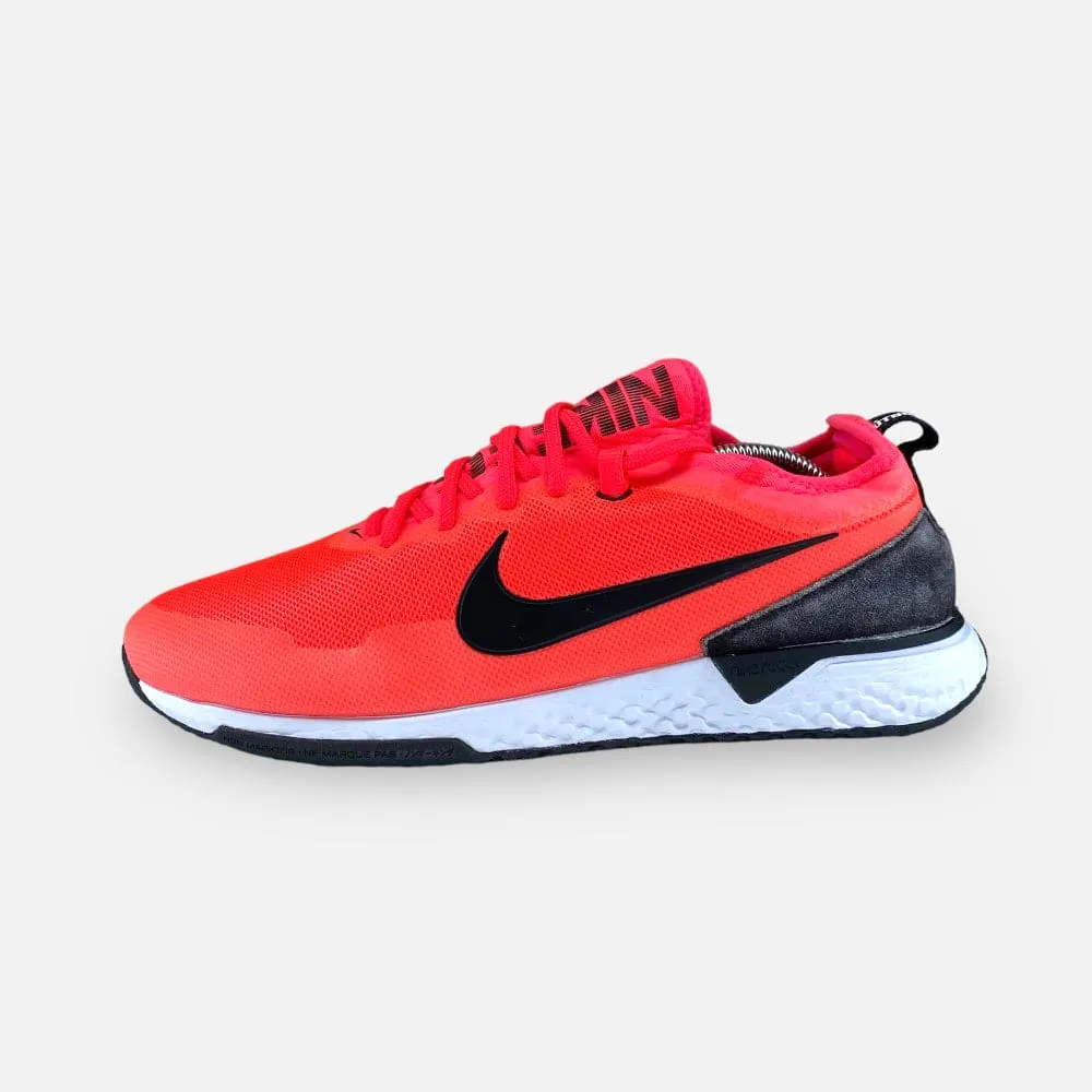 NIKE REACT 