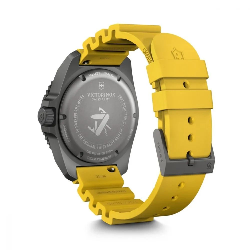 Victorinox Dive Pro Men's Watch